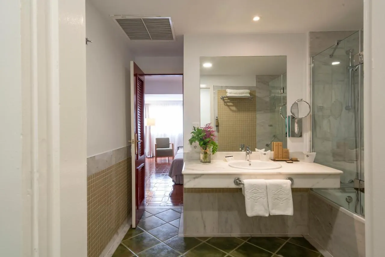 **** Hotel Parador De Nerja (Adults Only) Spanje
