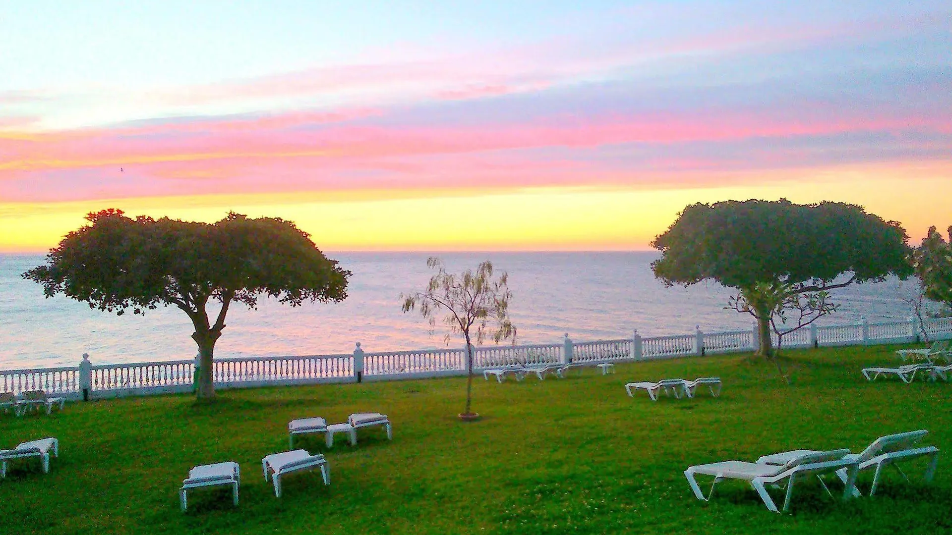 Parador De Nerja (Adults Only) 4*,  Spanje