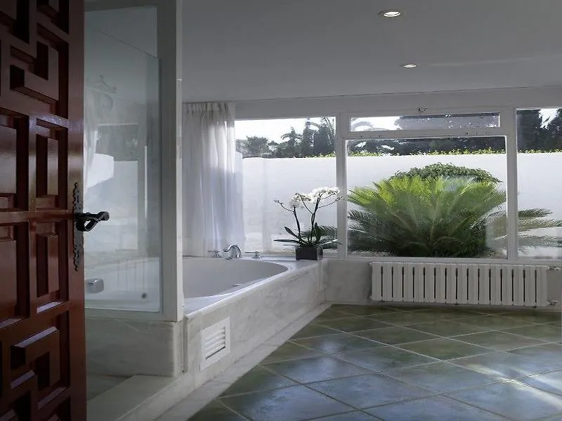 Parador De Nerja (Adults Only) Hotel